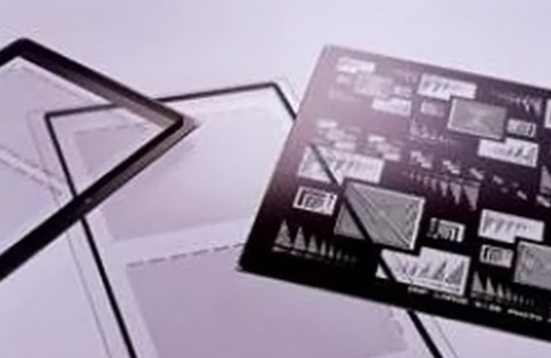 光刻掩模版在半导体制造中有哪些重要作用?